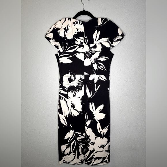 Joseph Ribkoff NWT Navy White Floral Large Collar Front Zip Bodycon Dress 8 - Picture 4 of 9